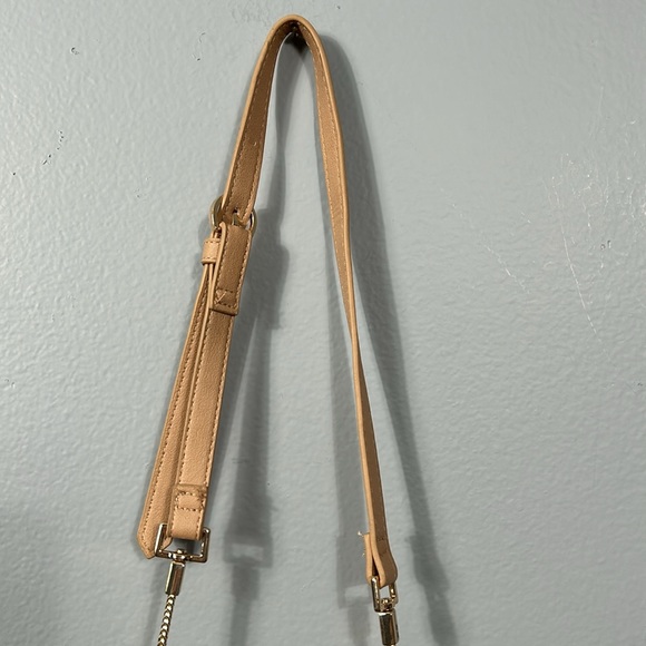 Sondra Roberts Woven Bucket Mini Handbag Crossbody with Bamboo Handle Orange - Picture 11 of 12